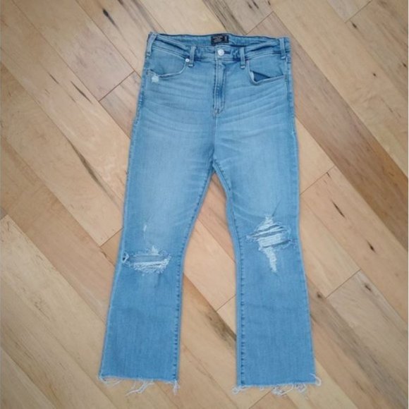 Abercrombie & Fitch Denim - Abercrombie & Fitch Simone High Rise Ankle Flare | 30